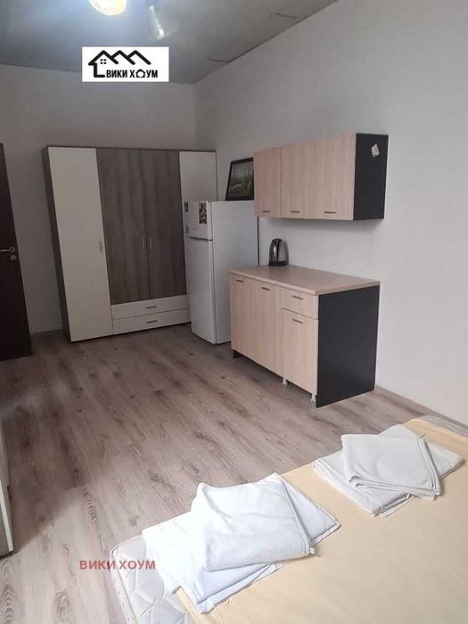 Продава се Хотел в Варна, Център - 300 кв.м за 2164 €/кв.м - Снимка #15