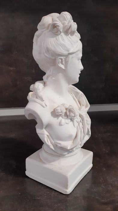 Бюст от алабастър, Albert Carrier19век