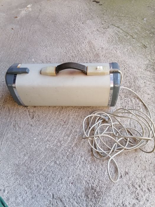 Прахосмукачка, ръчна