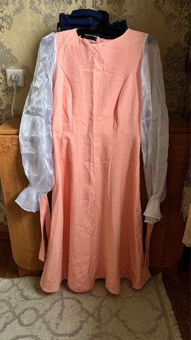 Киімдер арзан бағада сатылады