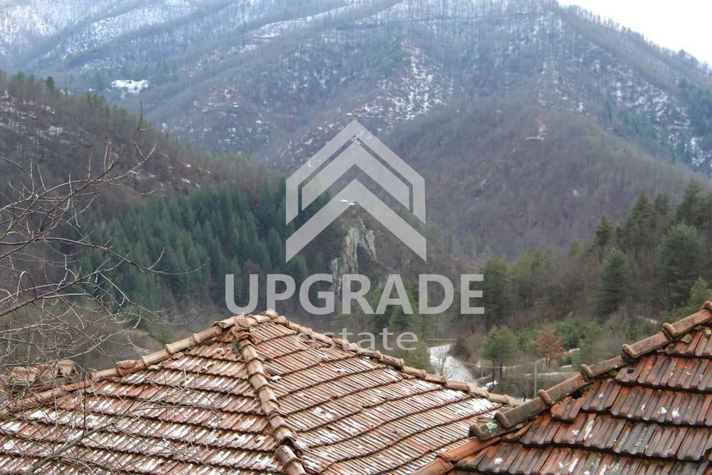 Продава се Къща в с. Лещак, Област Смолян - 100 кв.м за 100 €/кв.м - Снимка #9