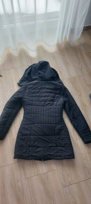 Geaca imblanita dama, marimea M, 70 lei