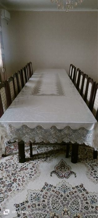 Стол гостиный 2 шт по 2,5м каждый