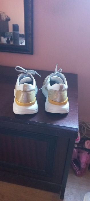 Дамски обувки-естествена кожа