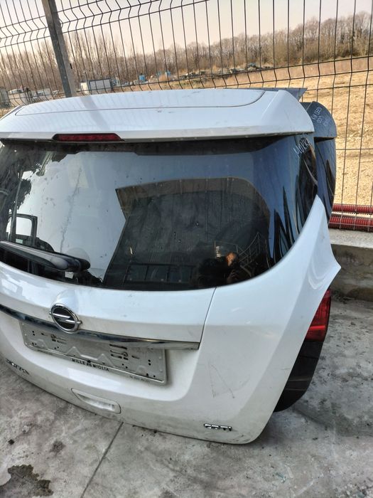 Врата багажник Opel Mokka / Опел Мока 2013г.