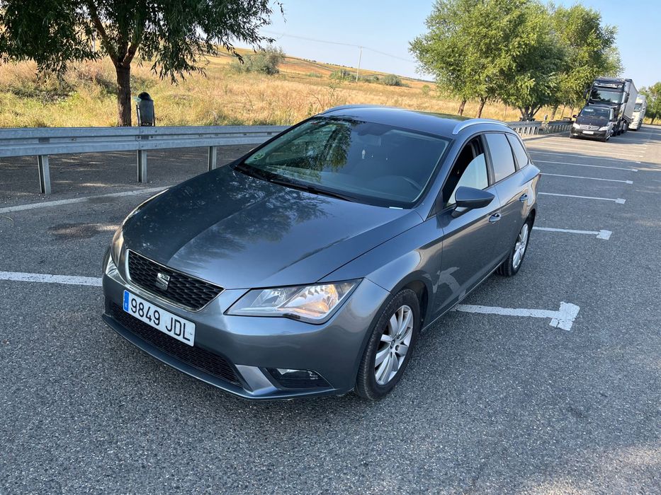 Vând Seat Leon 2015