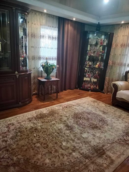 Продам благоустроенный дом в центре города