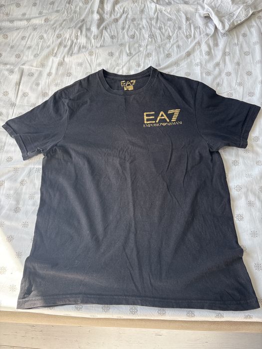 tricou ea7