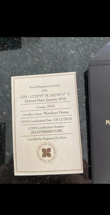 Parfum editie limitata de colectie Fragrance du Bois Pure Oud