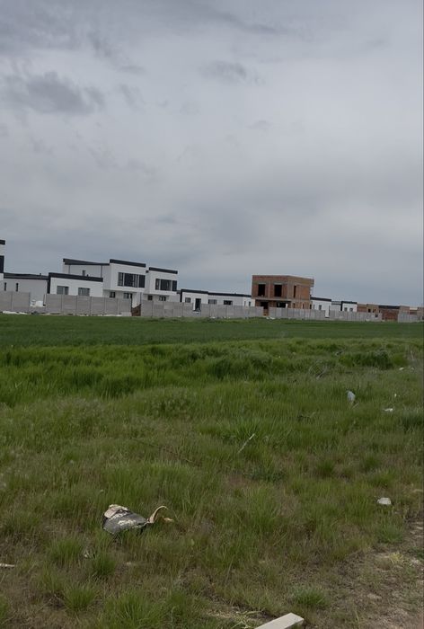 Vand teren 347 mp in zona Berceni Vidra (Mega Parc)