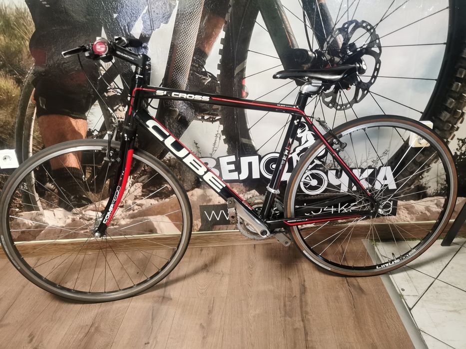 Хибриден Велосипед Cube