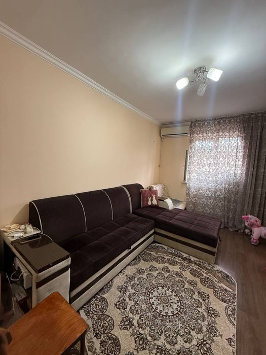 янгихает 5 А 2 хона метро олдида мебел техника