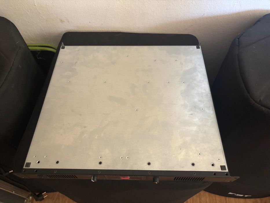 Amplificator audio profesional PKN XD2500