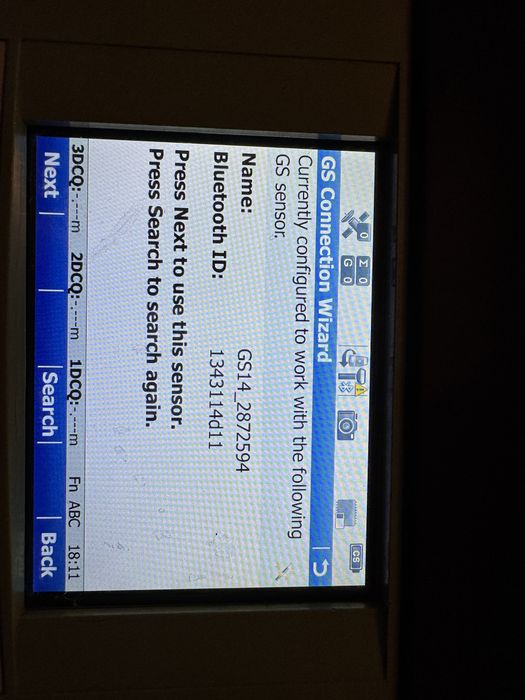 Leica GPS GS14  cu  CS10