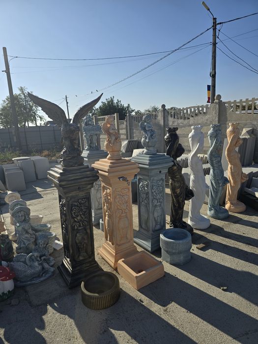 Vultur din beton/ornamente stalpi gard