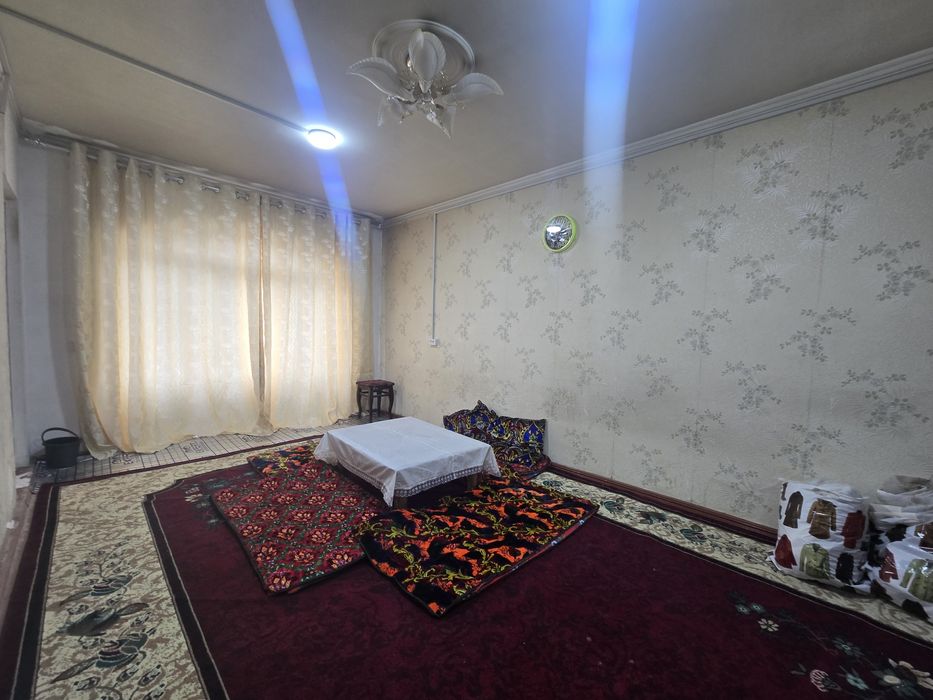 Zudlik bilan frunze massifda 1 xonali kvartira ijaraga beriladi