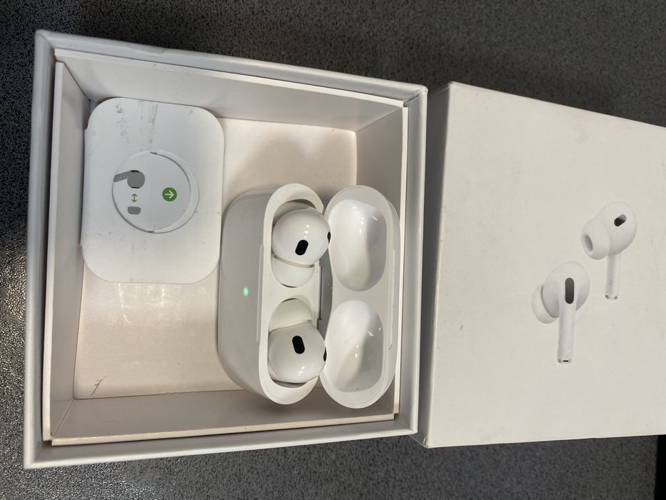 Apple AirPods Pro (2nd generation)