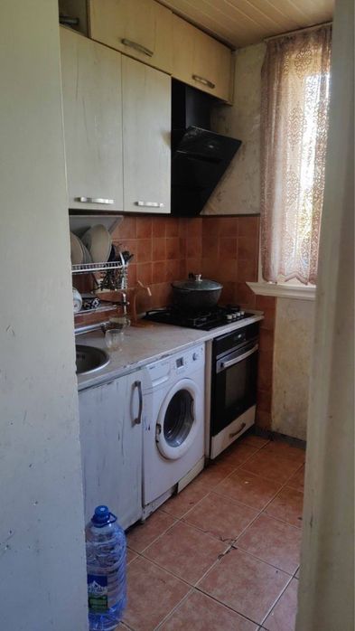 Срочно Метро Новза 3в4 комнаты