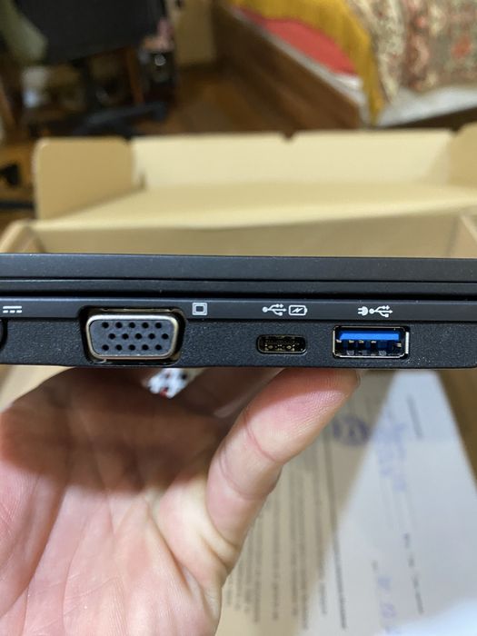 Лаптоп Fujitsu Lifebook U758