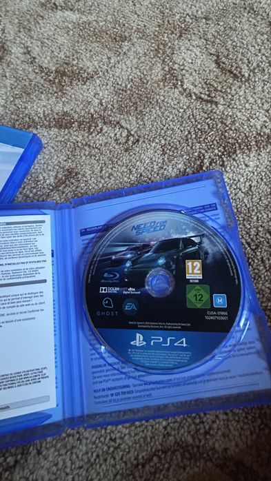 Vand ps 4 cu 6 jocuri