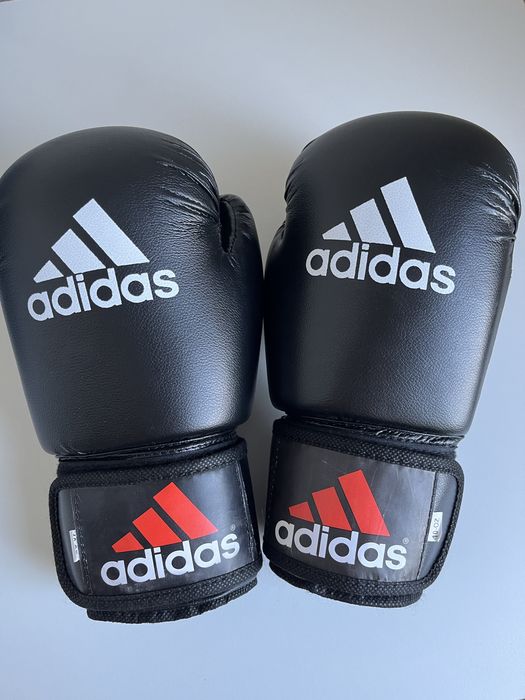 продам adidas перчатку