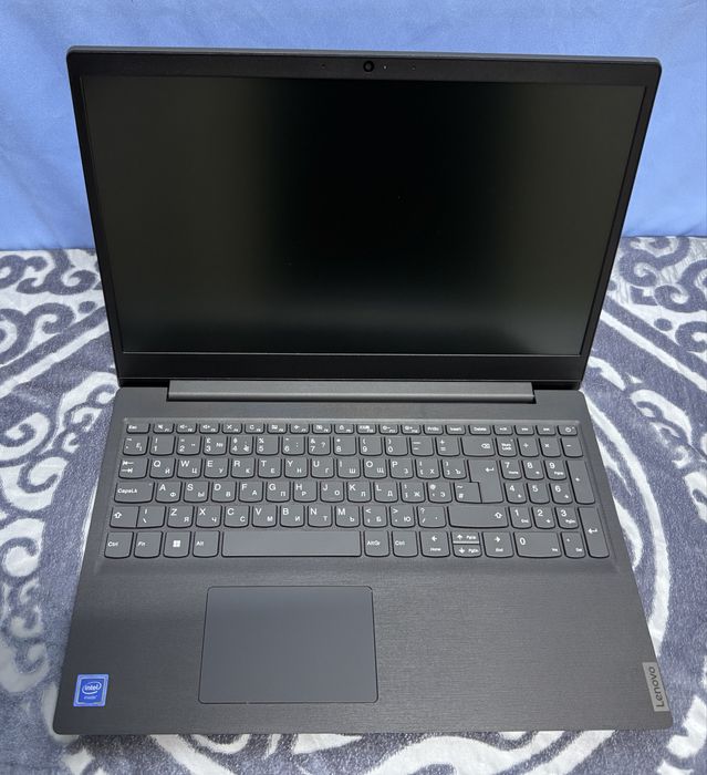 Ноутбук для работы и учебы Lenovo 2023г