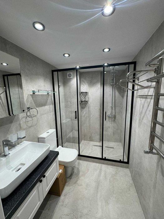 London — квартира в кирпичном доме с качественным ремонтом ;Дархан