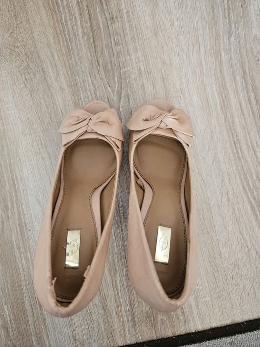 Дамски обувки на висок ток в цвят праскова 36 номер