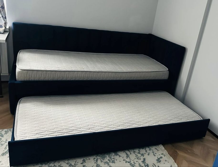 Продам шкаф и кроввть с матрасом