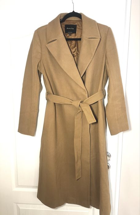 Вълнено палто Massimo Dutti