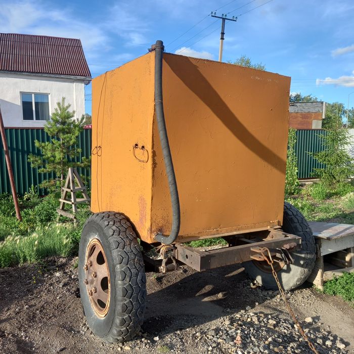 Продам прицеп заводской