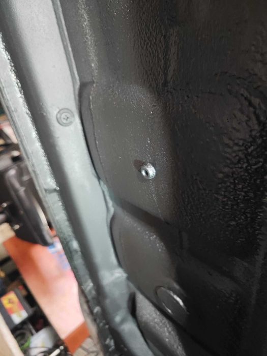 Пълна антикорозионна защита на автомобили,  с 10 години гаранция !