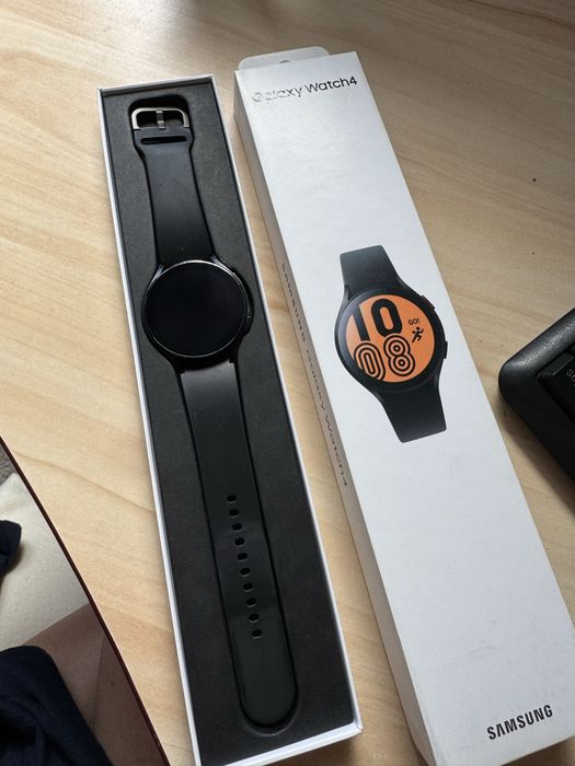 Samsung Galaxy Watch 4