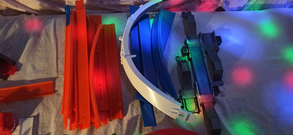 Писти Hot Wheels