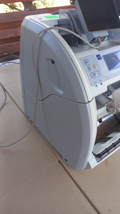 Masina de numarat bani GFS120S