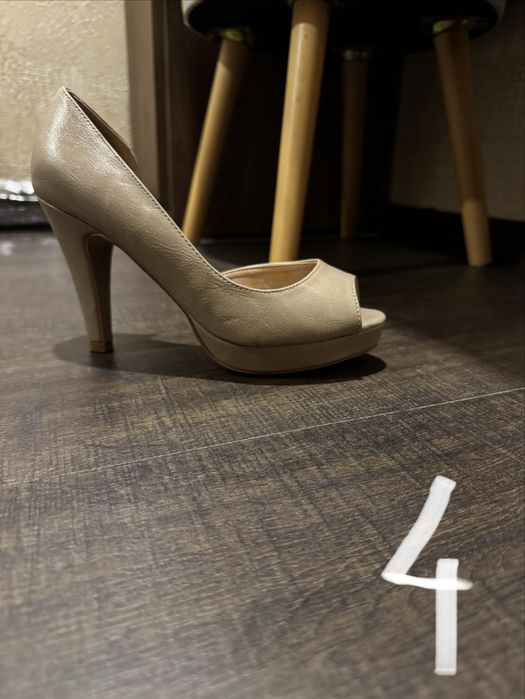 Дамски обувки