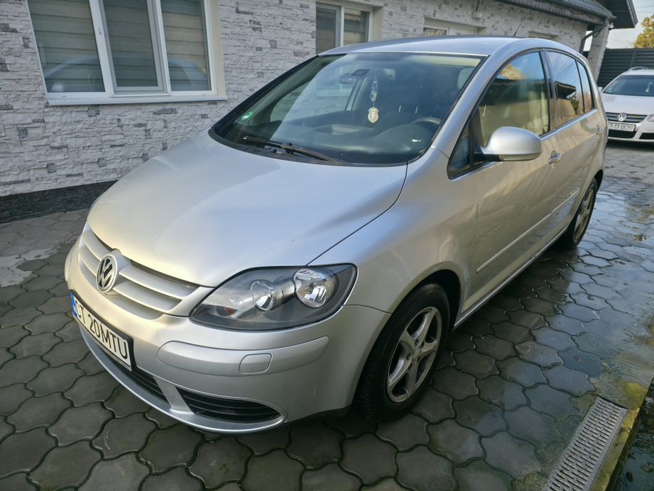 Vând VW Golf 5 Plus, mașină întreținută, fiabilă și pregătită de drum