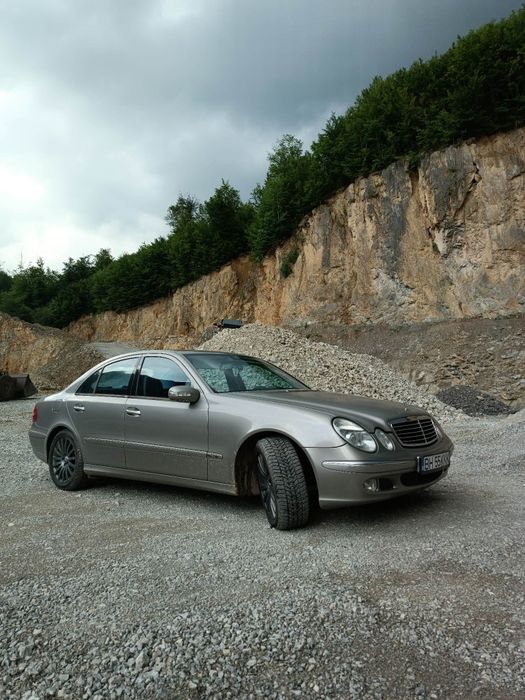MERCEDES-BENZ E-Class 2004 — imagine 5