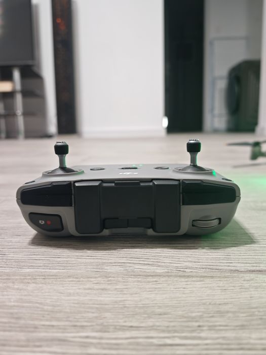 Dronă DJI Air 2S