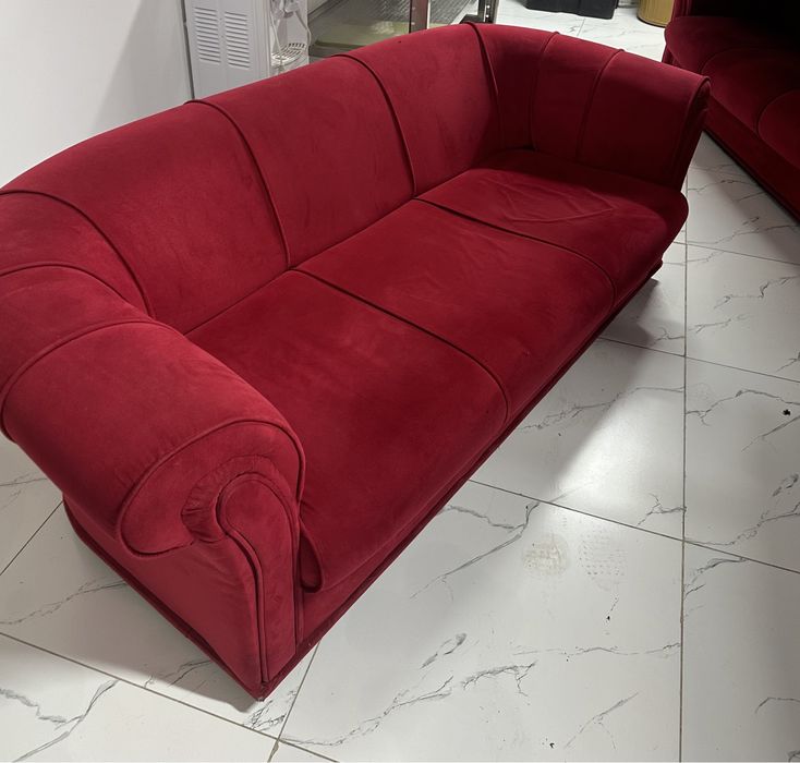 Продам диван в хорошем состоянии