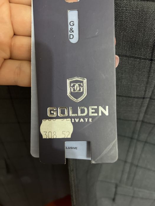 Продам костюм размер 52