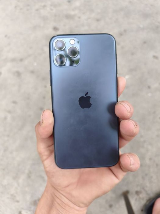 iphon 11 pro zor ishlidi