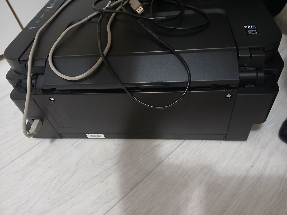 Продаётся цветной принтер