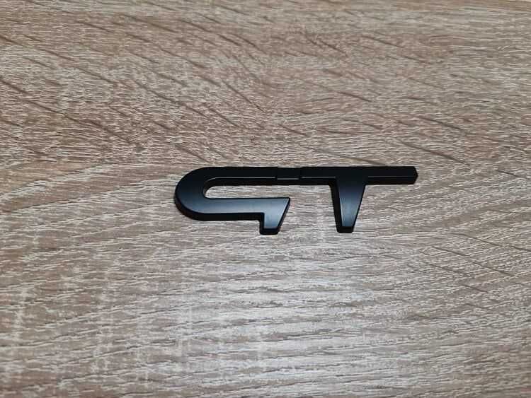 Renault GT черна емблема