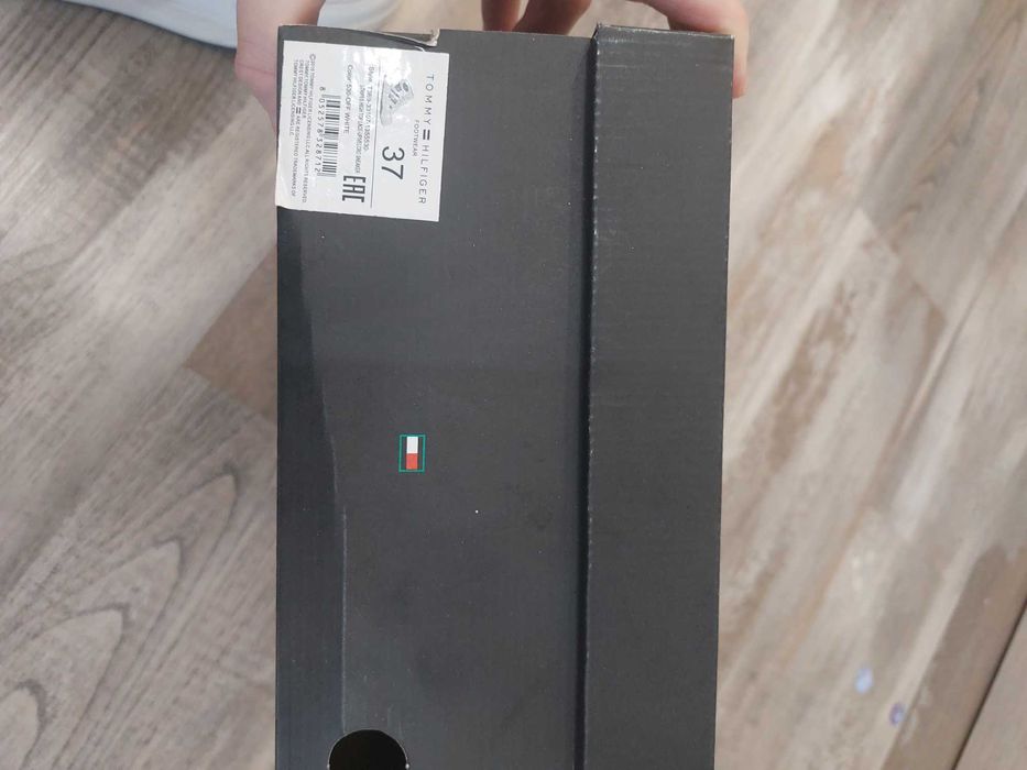 Кецове Tommy Hilfiger