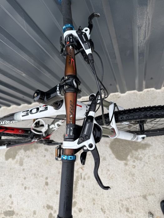 Bicicleta Wilier Triestina 303 XC Carbon M Shimano XT Rockshox Reba RL