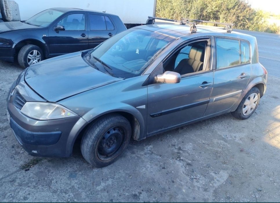 Dezmembrez Renault Megane 1.5 diesel