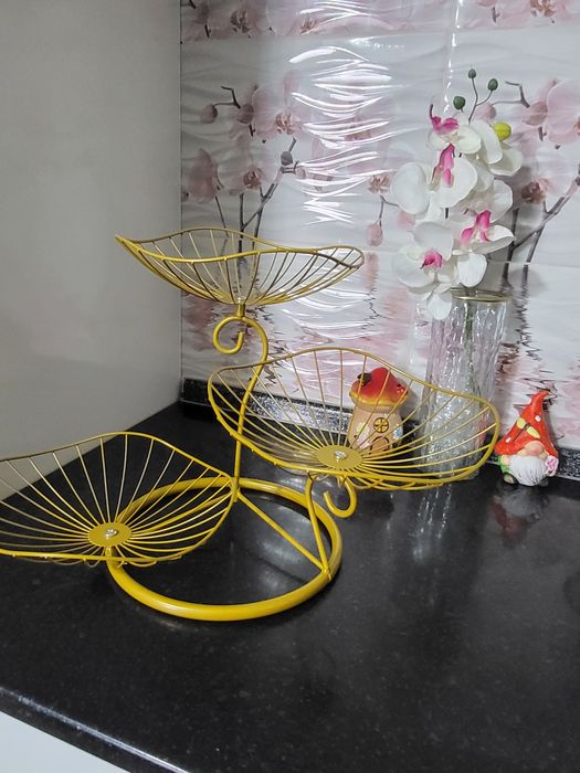 Фруктница новая красивая