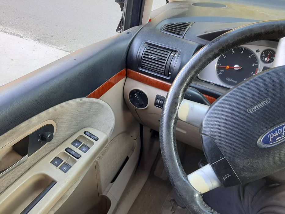 Ford Galaxy 2.3i 140к.с