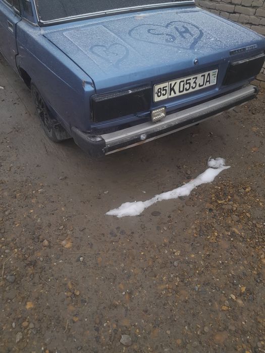 Lada vaz 2105 tez va arzon sotiladi